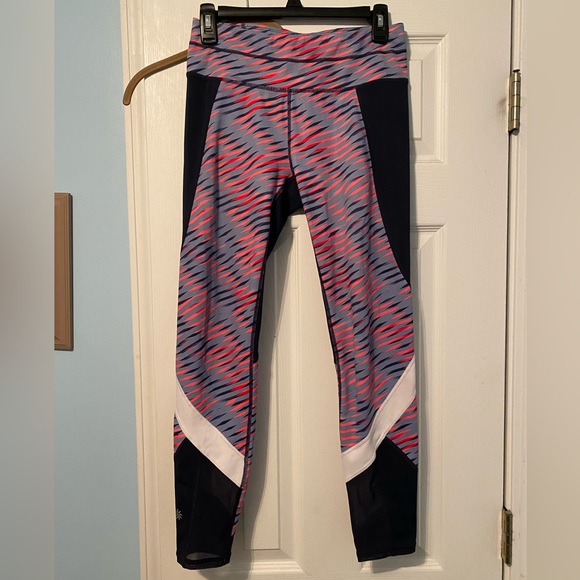 Athleta Pants - ATHLETA Electra Sonar Women’s leggings size: small